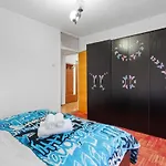 Dristor Large And Cozy