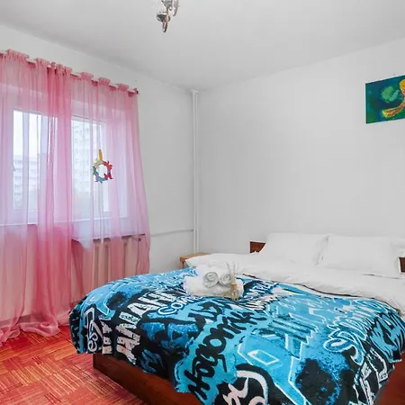 Dristor Large And Cozy